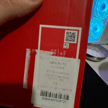 Nike Mağazasındaki Yanıltıcı İndirim Etiketi Ve Fiyat Farkı İadesi