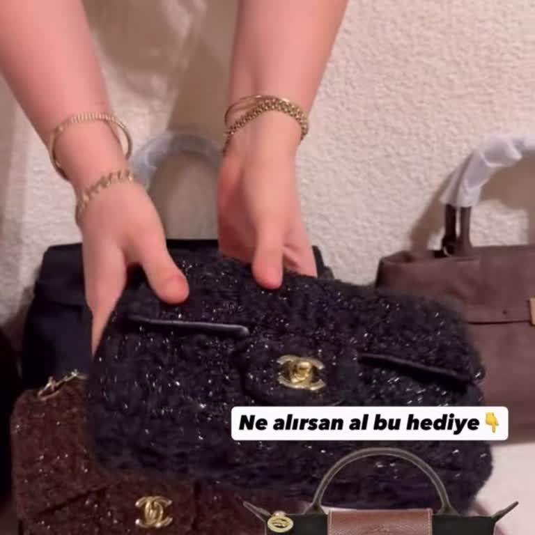 Defolu Vans Ayakkabı Ücret İadesi Ve İnfluencer Yönlendirmesi Nedeniyle Sayfa Kapatma Talebi