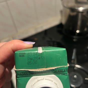 Laktozsuz Latte İçinde Böcek Bulundu