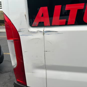 Kemerburgaz’da Özlem Seyahat Otobüsü Çarpması Sonrası Tazminat Talebi