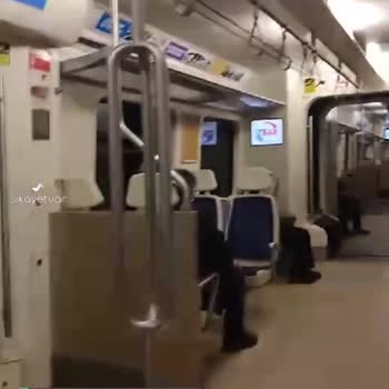 İzmir İzban Tepeköy'den Cumaovası'na Kadar 3 Yıldır Tabelaları Açmıyor!