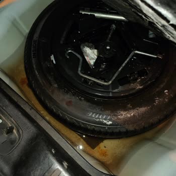 Fiat Egea Bagajında Yağmur Su Girişi Sorunu Garanti Kapsamında Çözülmeli