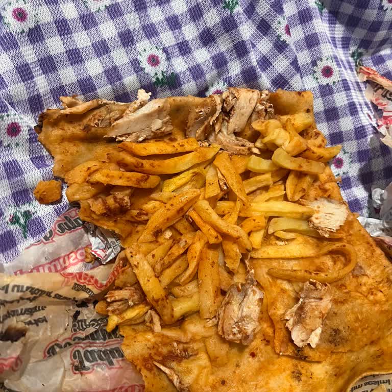 Öncü Çubuk Şubesinde Düşük Porsiyonlu Dürümler Yüksek Fiyata Satılıyor