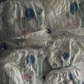 Molfix Premium İkinci Pakette İnce Ve Lastik Eksik Bezlerde Sızdırma Sorunu