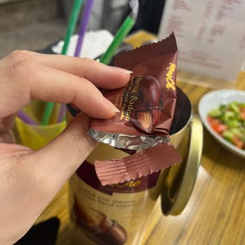 Mascho Çikolatalı Bademli Hurma Boş Paket Şikayeti