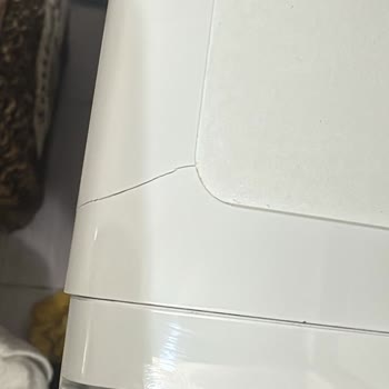 Bosch Çamaşır Makinesindeki Garanti Dışı Çatlak İçin Ücretsiz Parça Değişimi Talebi