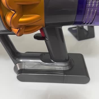 Dyson V15 Detect Absolute Süpürge Batarya Sorunu Ve Ücretsiz Değişim Talebi