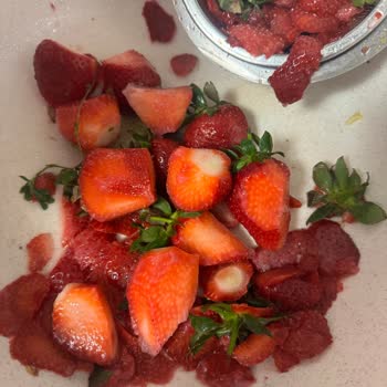 Çileklerdeki Bozukluk Ve İade Talebi