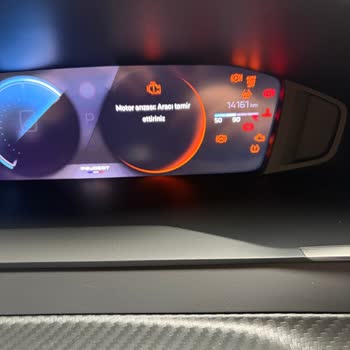 Garanti Kapsamındaki Peugeot 2008 Araçta Tekrarlayan Motor Arıza Lambası Ve İkame Araç Sağlanmaması