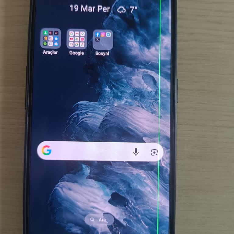Realme GT2 Pro Yazılım Güncellemesi Sonrası Yeşil Çizgi Ekran Arızası