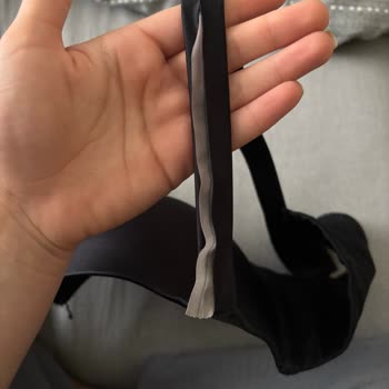 Açılan Sütyen Askısı Ve Çözüm Bulamayan Müşteri Hizmetleri