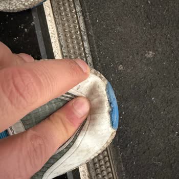 Lumberjack Akıllı Bağcıklı Ayakkabıda Açılma Ve Koku Sorunu, Fiziki İnceleme Ve Değişim İstemi