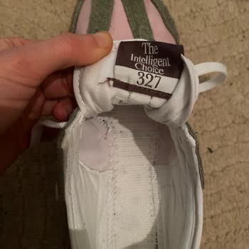 Orijinal Olmadığı Şüpheli New Balance Kadın Ayakkabı İçin İade Ve Ücret Geri Ödeme Talebi