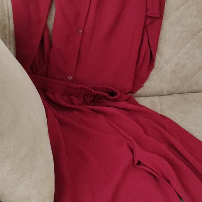 Instagram'dan Yanlış Renk Ve Bedenle Gelen Takıma İade Talebi Cevap Yok