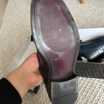 Kullanılmış Ayakkabı Yeni Gibi Satıldı