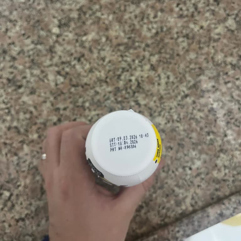 Trendyol Kaanlar Market'ten Bozuk Whey Proteinli Süt İçin İade Talebi