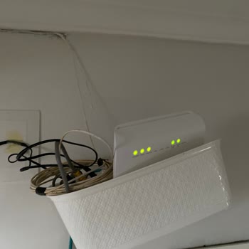 Superonline Sürekli Kopan İnternet Ve Kalitesiz Modem İçin 750 TL Ücret Talebi