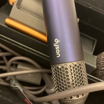 Dyson Airwrap Cihazımda Düğme Düşmesi Ve Tamir Sonrası Çözülmemiş Sorunlar