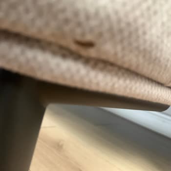 Koltukta Çarpık Dikiş Ve Taşıma Sırasında Oluşan Yırtıklara Garanti Çözümü Talebi