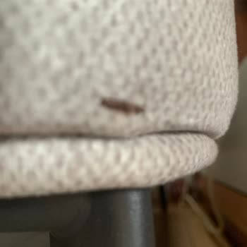 Koltukta Çarpık Dikiş Ve Taşıma Sırasında Oluşan Yırtıklara Garanti Çözümü Talebi