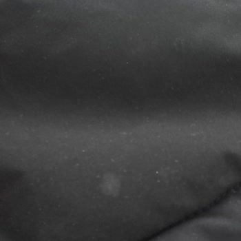 Boya Haslığı Nedeniyle Gri Lekeler Oluşan Montun İade Talebi Reddedildi