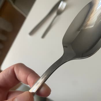 Nehir Mutfak Kampanya Hediyesi Gönderilmedi Ve Çatal Kaşık Bıçak Takımında Çizikler