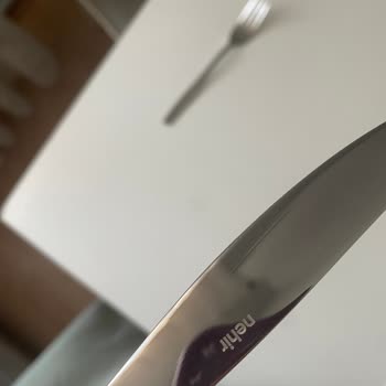 Nehir Mutfak Kampanya Hediyesi Gönderilmedi Ve Çatal Kaşık Bıçak Takımında Çizikler