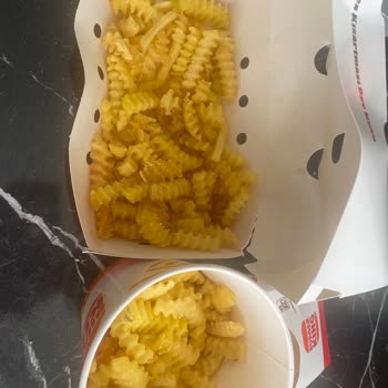 Sipariş Hatası Ve Hijyen Sorunu: Burger King Balatçık Şubesinde Kafaya Göre Servis