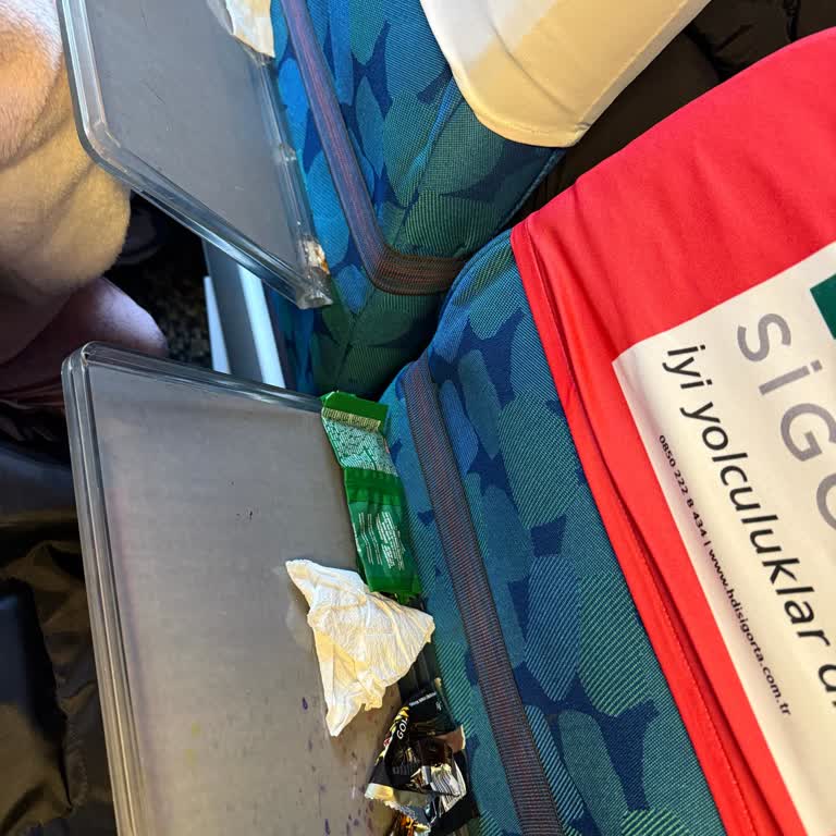 Yüksek Ücretli Deniz Otobüsü Seferinde Hijyen Sorunu