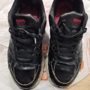 İki Yıllık Garantili Ayakkabının Bir Yılda Bozulması Ve Mağazanın Değişim Reddettiği