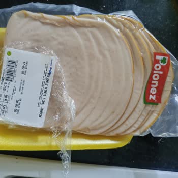 Paketli Hindi Füme Üzerine Gereksiz Köpük Tabak Ücretlendirmesi