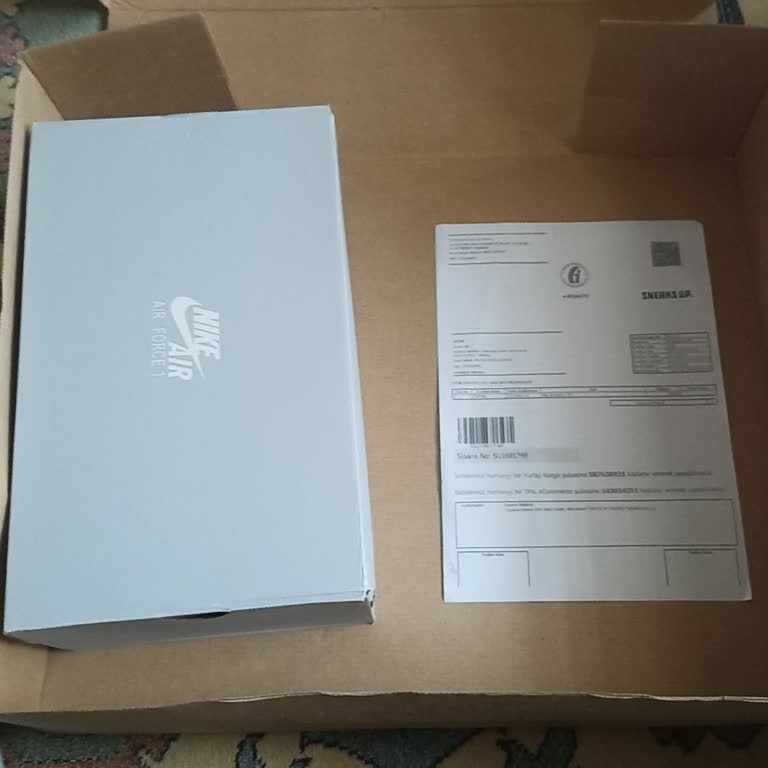 Eksik Gönderilen Nike Air Force One İçin Hızlı Çözüm Talebi