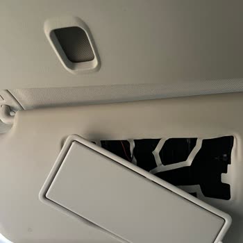 Opel Ağaçlı Servisinde Garanti Kapsamındaki Ayna Değişimi Reddedildi Ve Araçta Hasar Oluştu