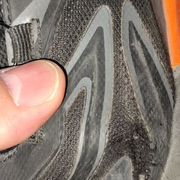 FLO Mağazalarında Kısa Sürede Bozulan Ayakkabılar Ve Müşteri Üzerine Atfedilen Sorumluluk