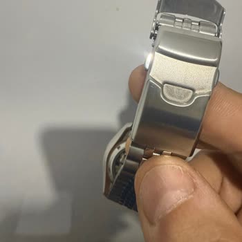 Seiko Saatim Çizikli Ve Kordonu Kararmış Olarak Geldi, Müşteri Hizmetlerinden Yanıt Yok