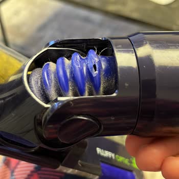 Garanti Kapsamındaki Kırık Işıklı Başlığın Ücretsiz Değişimi Gerekli