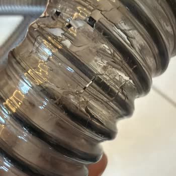 Dayanıksız Hortum Ve Garanti Dışı Yedek Parça Sorunu