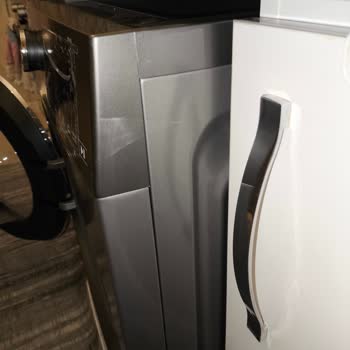 Arçelik Çamaşır Makinesinde Renk Uyuşmazlığı Ve Çözüm Beklentisi