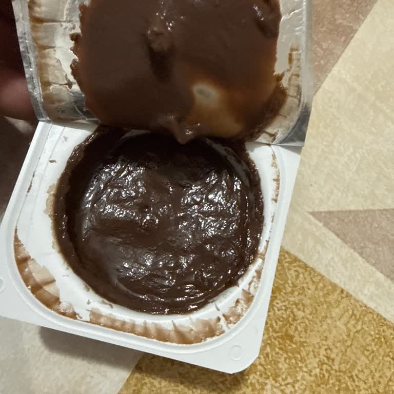 Son Kullanma Tarihi Geçmemiş Kuru Puding Ve Cevapsız Şikayet Hattı