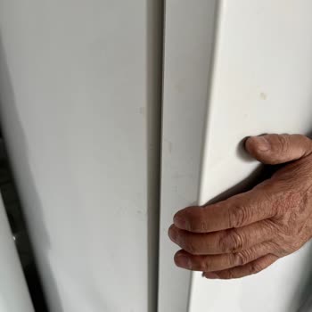 Uğur Nakliyat ((Trakya) Eşyalara Zarar Verdiler Fazladan Para İstediler