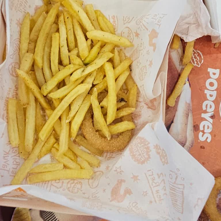 Buz Gibi Ve Çiğ Ürünler, Umursamaz Şube Müdürü Ve Tam İade Talebi