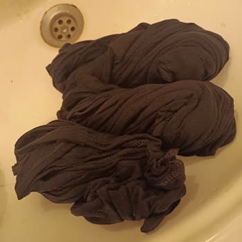 Comfort Family Atletteki Siyah Kimyasal Boya