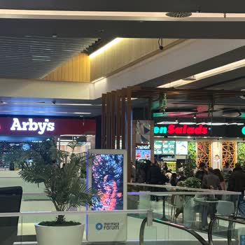 İftar İçin Verilen Masası Sözünün Tutulmaması Ve Müşterinin İçeri Alınmaması