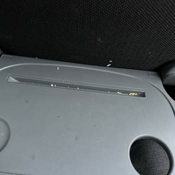 WiFi Ve Şarj Prizi Olmayan Hijyen Sorunlu Otobüs İçin Açıklama Talebi