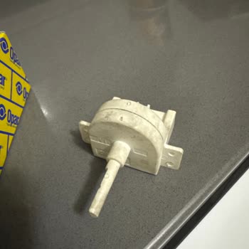 Oto Ünlü&nbsp; Orijinal Düğme İade Reddi ve Kötü Müşteri Hizmeti