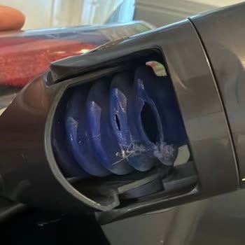 Dyson V12 Lazer Başlığının Körük Parçasının Erken Bozulması Ve Parça Değişim Talebi