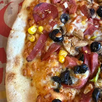 Üç Orta Boy Bol Bol Pizza’da Malzeme Yok, 735 TL İadesi Talebi