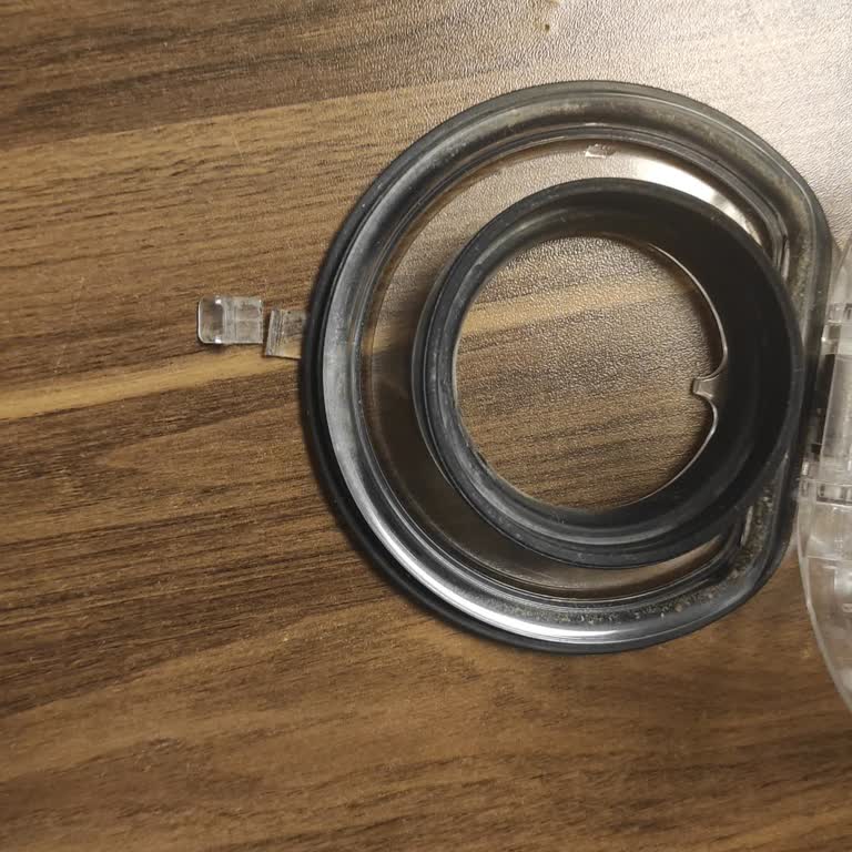 Dyson V15 Toz Haznesi Kapağındaki Kırılan Klips Garanti Kapsamına Alınmalı