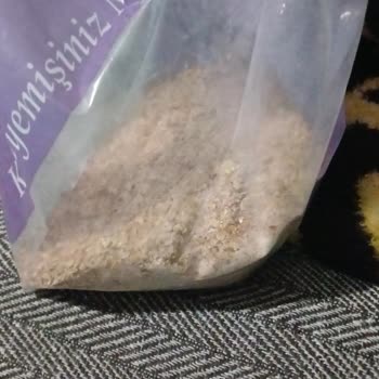 Açık Poşetler, Tozlu Ve Çiğ Fıstık, Şikayetime Cevap Gelmemesi