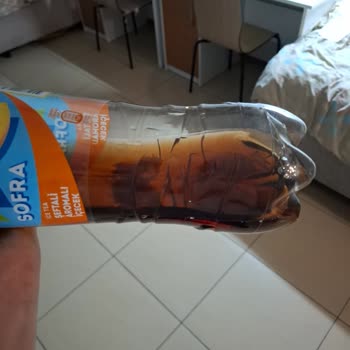 Son Kullanma Tarihi Geçmemiş Lipton Ice Tea’de Görülen Yabancı Maddeler Endişe Yarattı